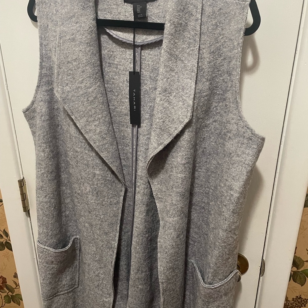 Tahari Light Gray Open Front Vest